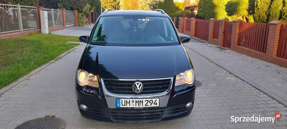 Touran 14 Nawigacja Nawigacja 6 biegow 155200km