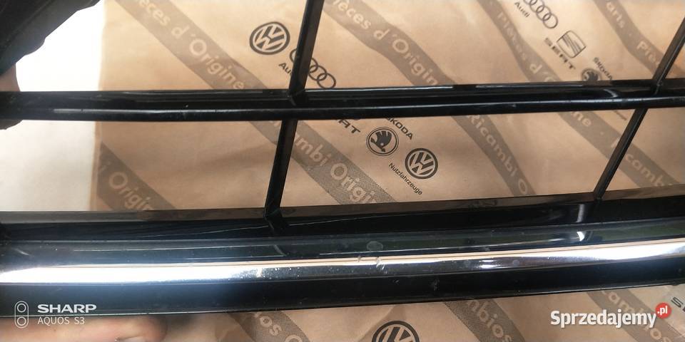 Audi A8 D4 FL atrapadodatki Karoseria