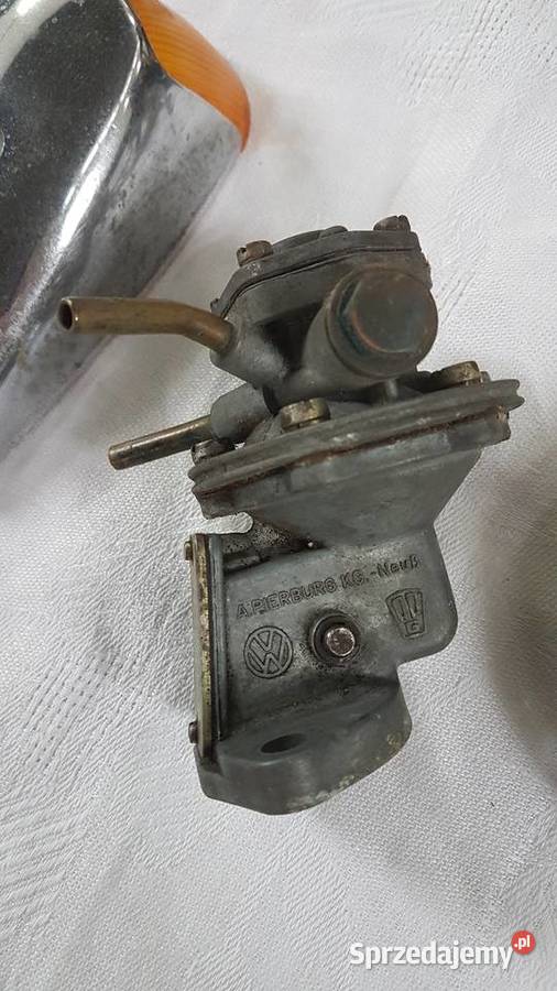 VW Garbus pozostałości części lampy pompa paliwa Kruków