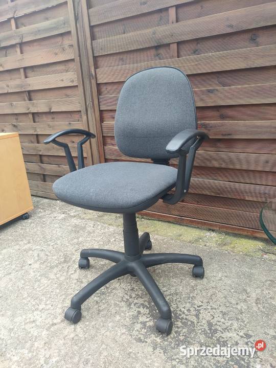 Krzesło biurowe obrotowe