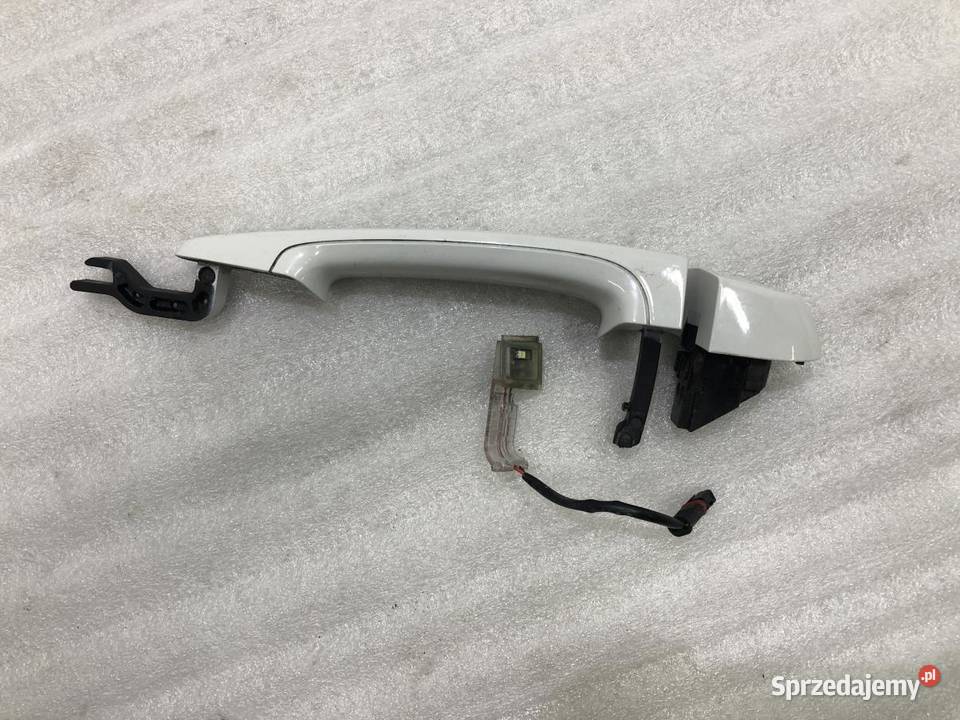 KLAMKA DRZWI PRAWY TYŁ BMW F31 ALPINWEISS osobowe wielkopolskie
