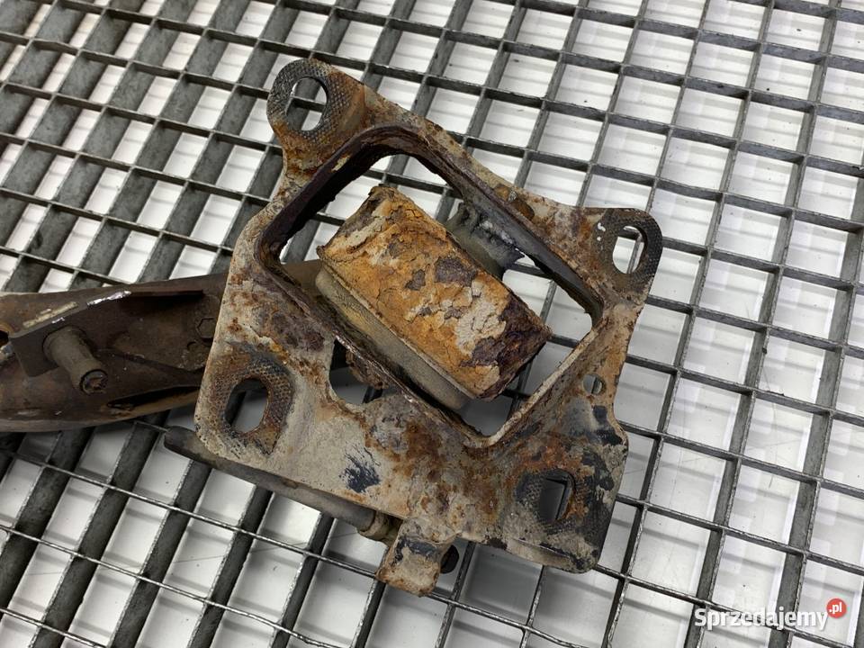 PIASTA ZWROTNICA LEWY TYŁ SEAT LEON I Hatchback