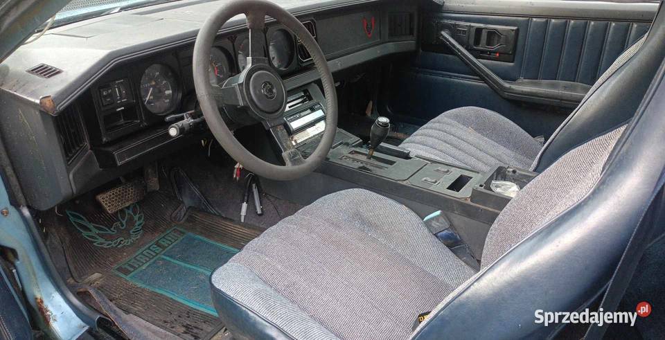Pontiac Firebird Trans AM 3 gen 1982r 57 V8 TPI 250KM Więcbork