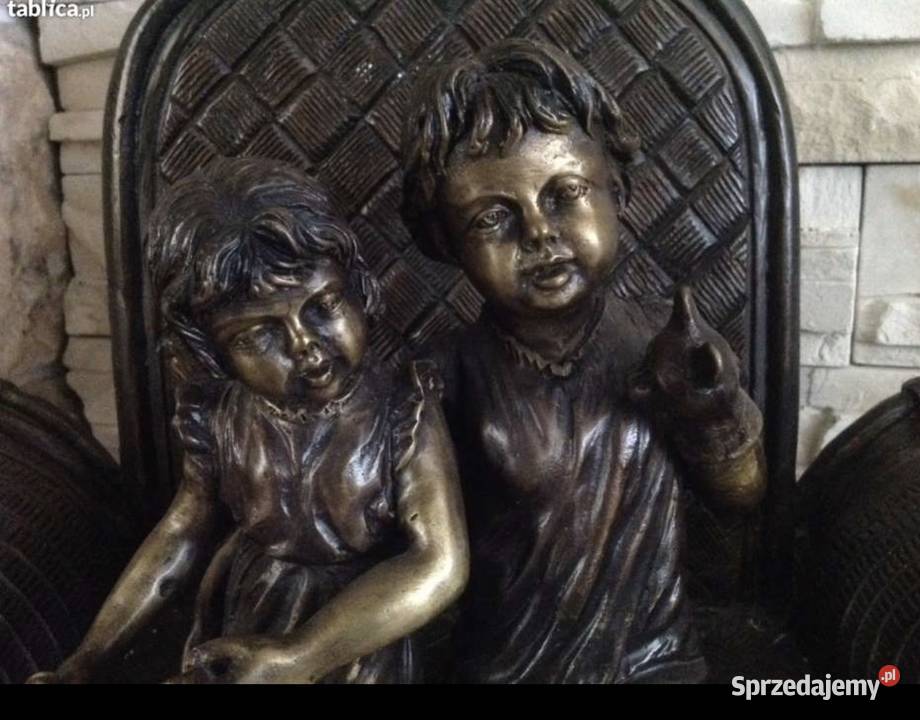 Ogromna i ciężka rzezba figura z brązu Dzieci na Rękodzieło