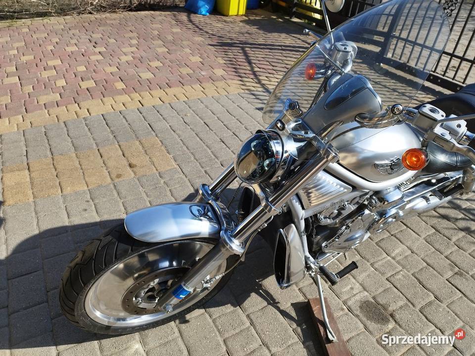 Harley Davidson VROD z USA zarejestrowany Rok produkcji 2003 Pruszcz Gdański