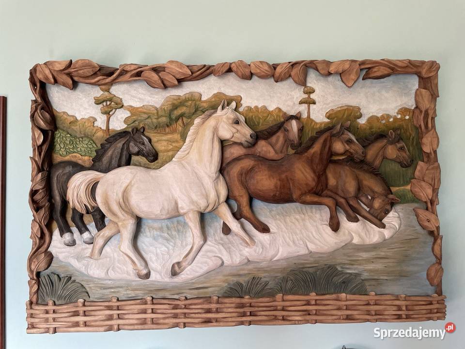 Plaskorzezba w lipie konie dolnośląskie