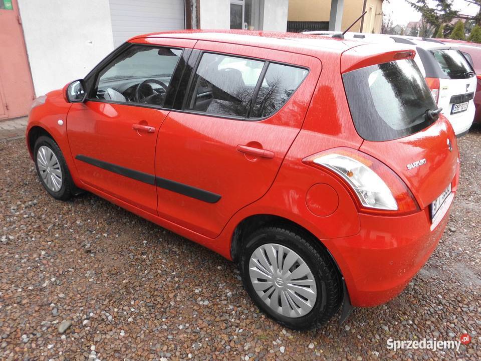 suzuki swift 2016r 12b 69kw 99000 4x4 klima led Bochnia