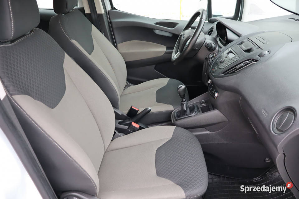 Ford Transit Courier 10 EcoBoost komputer pokładowy