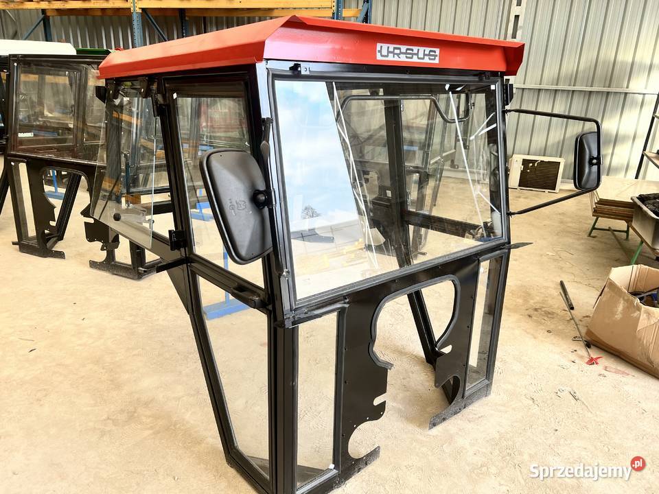 Kabina ciągnikowa Ursus C330 Ursus C360 MF235 podkarpackie Leżajsk