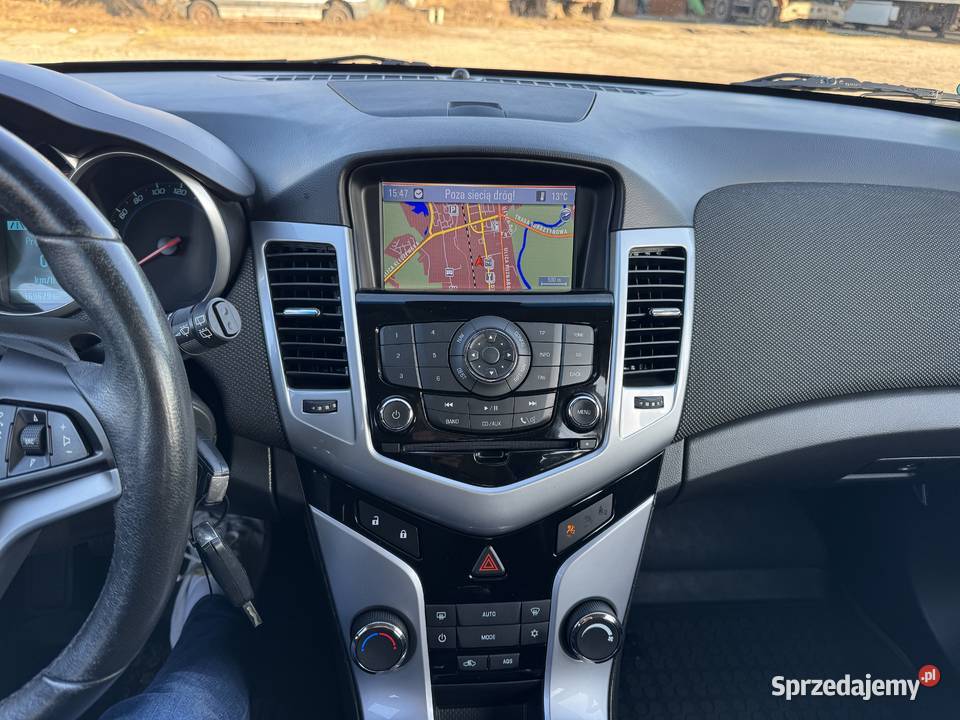 Chevrolet Cruze 14 BENZYNA Klimatronik Tempomat 140KM Konin sprzedam