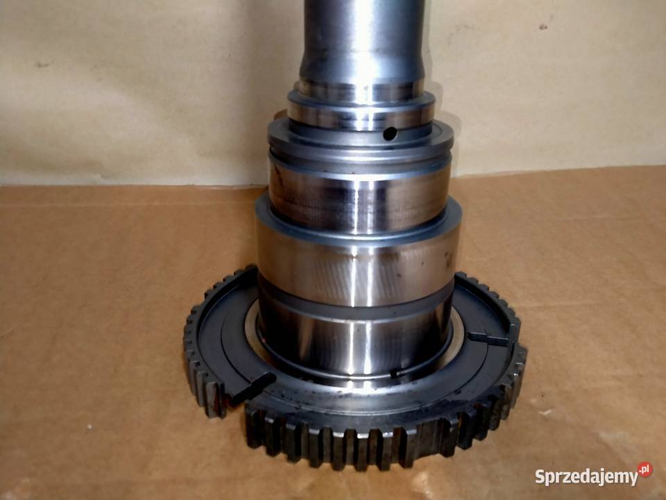 ZF 1356302100 WAŁEK SPRZĘGŁOWY SKRZYNI BIEGÓW