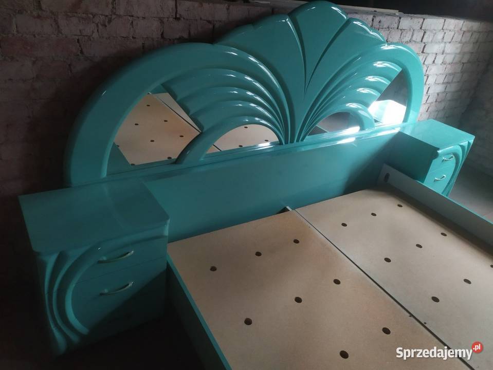 Łóżko barokowe drewniane do sypialni łóże zachodniopomorskie Szczecinek