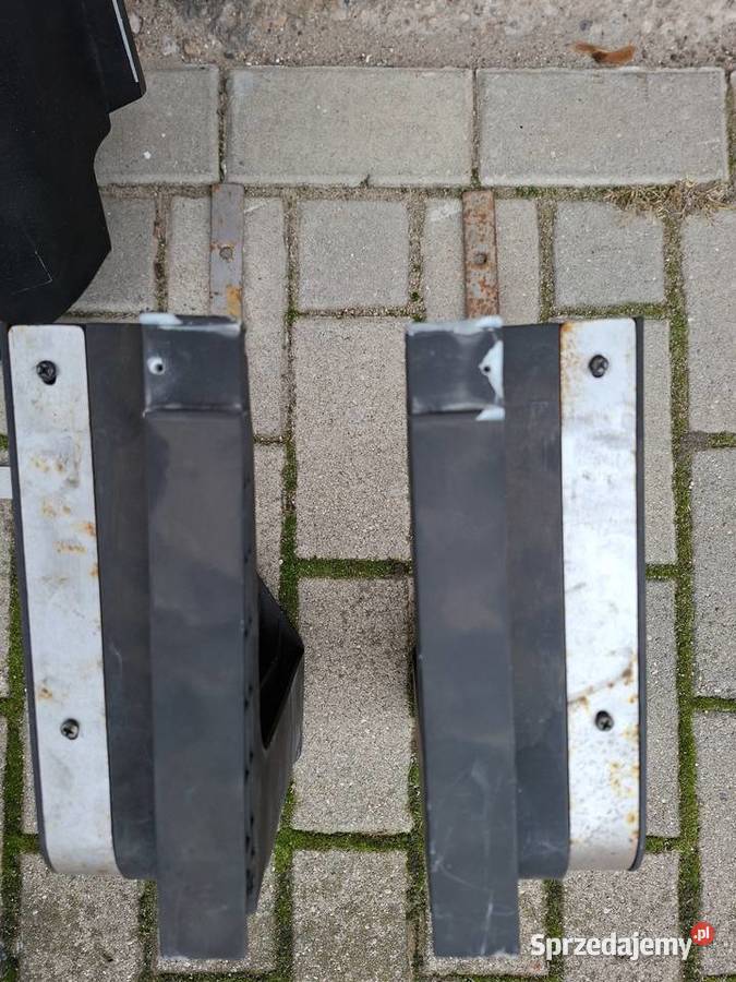 Garaż robot koszący Einhell Freelexo Giżycko