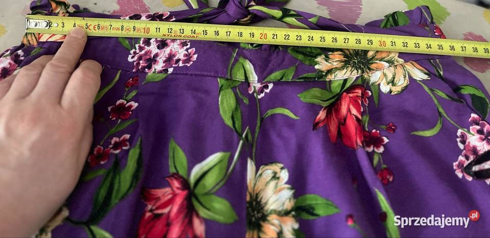 Szorty w kwiaty Dąbrowa Górnicza