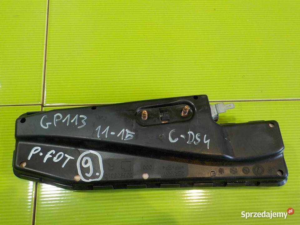 DS4 11r AIRBAG poduszka fotela prawa 9687158280 Suków