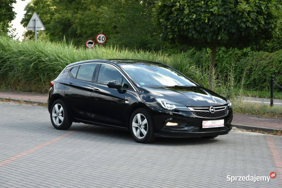 Opel Astra K 14T 125 2018r FullLED Kamera wielofunkcyjna kierownica Samochody osobowe