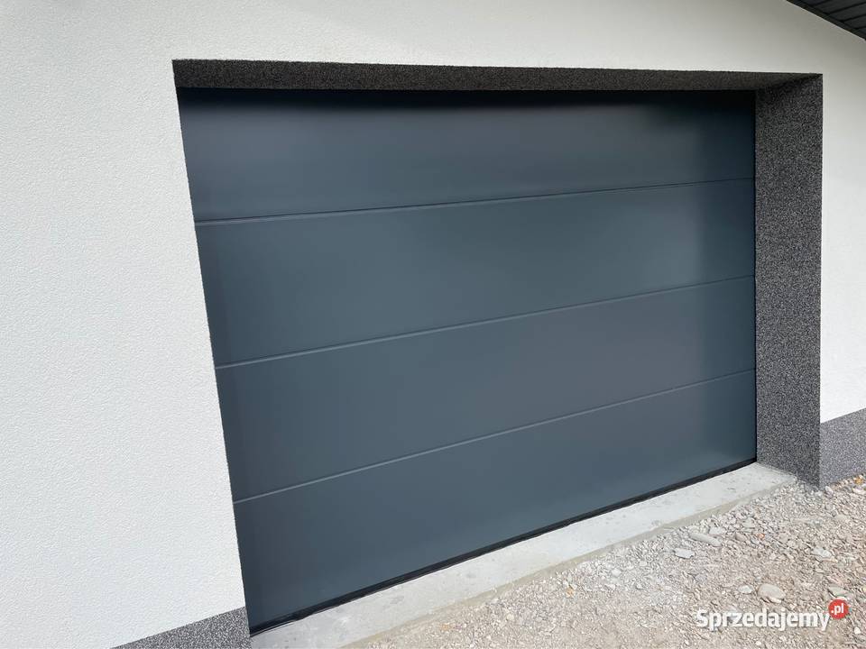 Brama garażowa segmentowa złoty dąb ocieplana Nowy Sącz