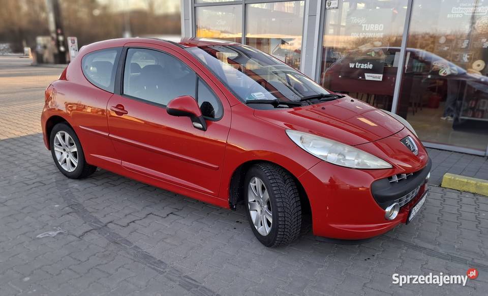 Peugeot 207 16 hdi 136psi Nowe turbonowe opony Rok produkcji 2008 Śrem