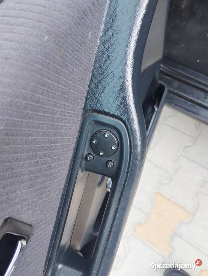 Audi 80 B4 23 manualna Pozostałe lubelskie Zadworze