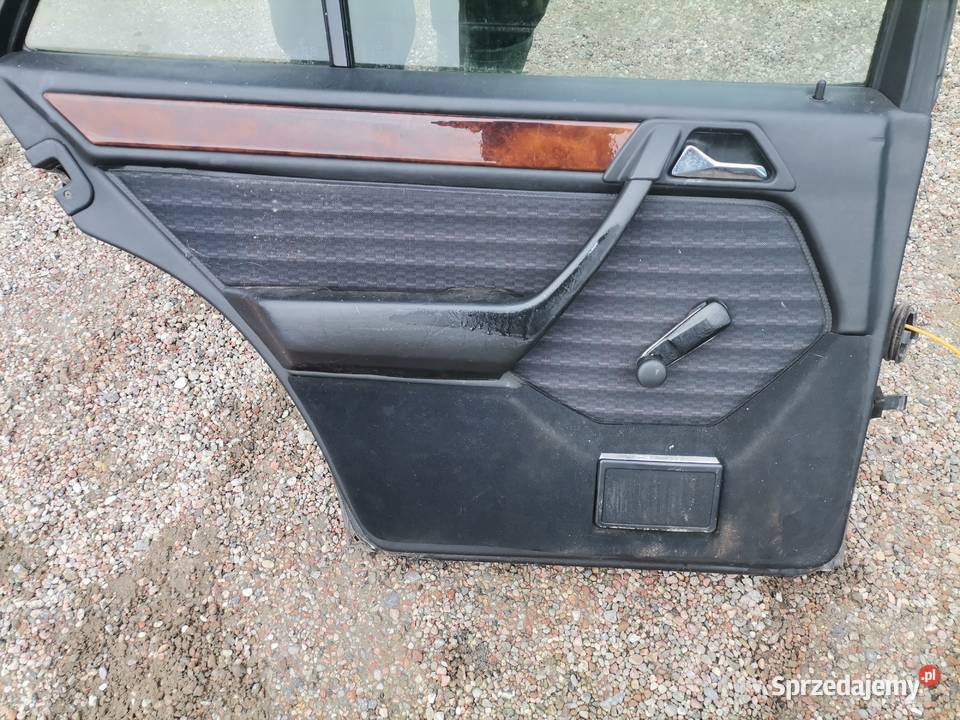 Drzwi Lewy Tył Mercedes W124 Pozostałe lubelskie
