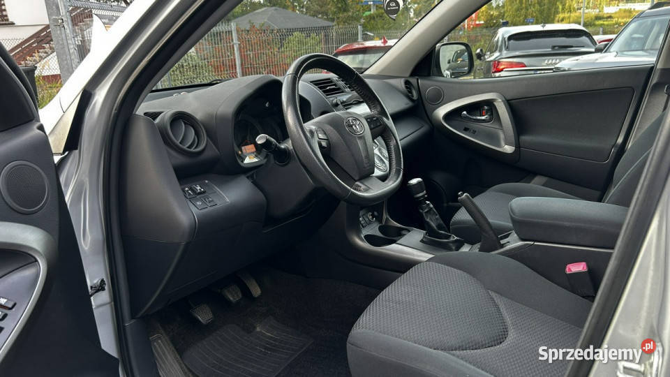 Toyota RAV4 20 BenGaz AWD Zadbana 2 Właścicieli 250000km Gdynia