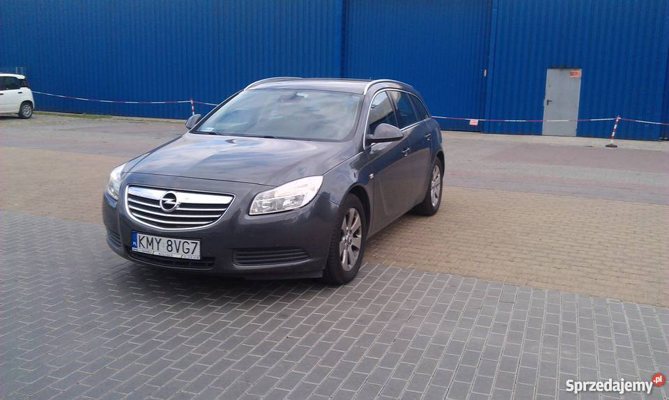 Opel Insignia kombi model 2011 DIESEL 130 welurowa tapicerka Kraków