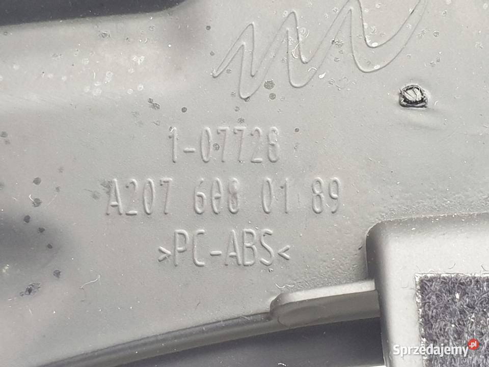 Mercedes A207 C207 W207 OSŁONA LICZNIKA sprzedam