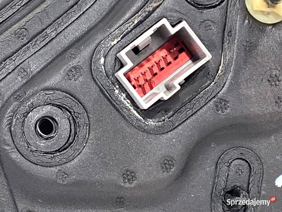 LUSTERKO PRAWY FORD FOCUS IV Kombi Shadow Black