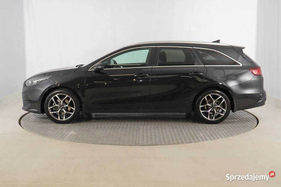 Kia Ceed 15 TGDI wielofunkcyjna kierownica Zabrze