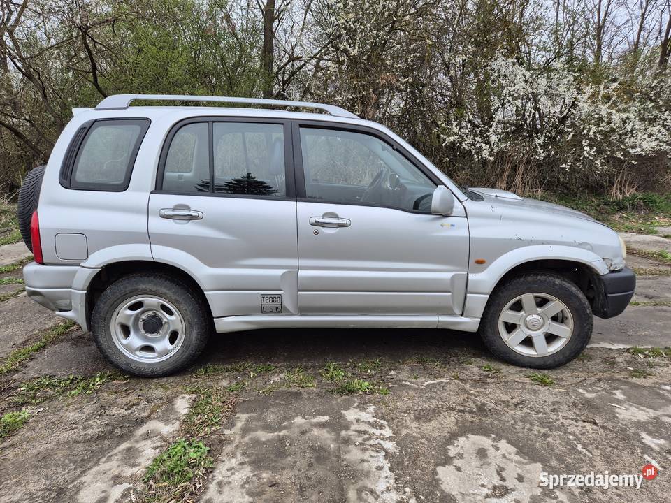 Suzuki Grand Vitara 20 TD Kratka Ciężarowy Grand Vitara świętokrzyskie Tokarnia