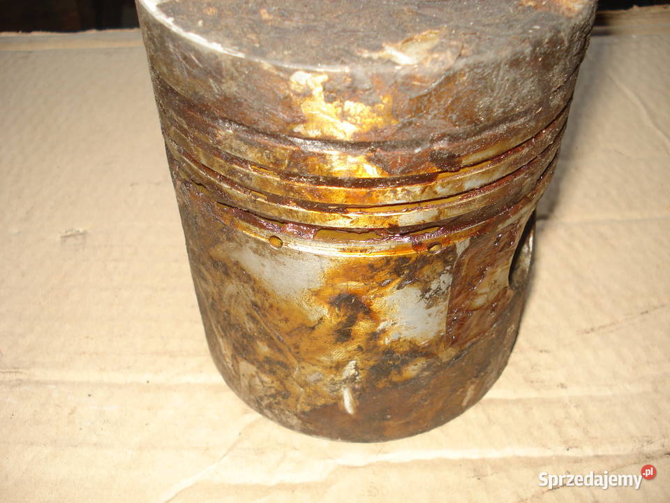 Tłok nowy oryginał ciągniki wschodnie Rzeszów