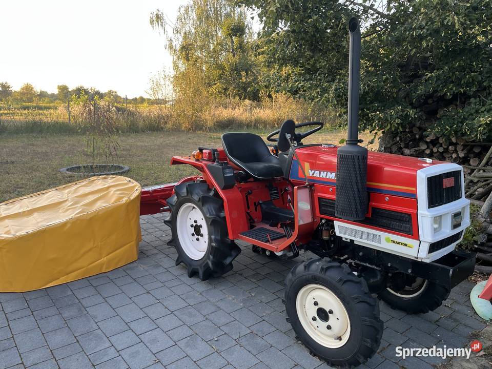 Traktor Yanmar 14D z nową kosiarką rotacyjną Rytwiany