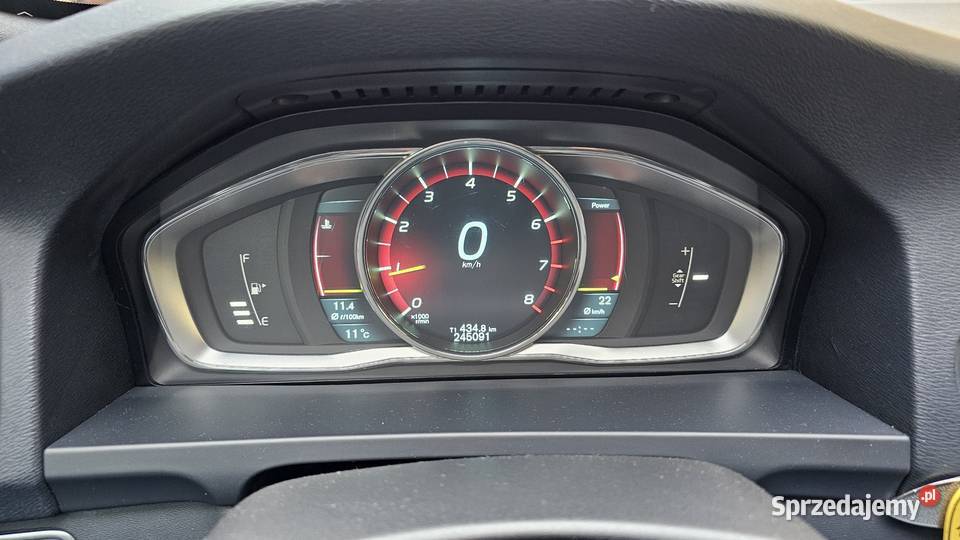 Volvo S60 16T T3 150 RDesign SUMMUM Hak Lifcie S60 Zarszyn