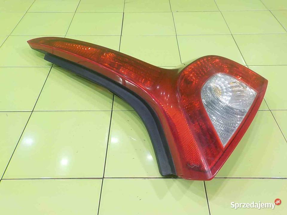 VOLVO C30 20 D 12r 3D lampa prawa tyl 31213914 osobowe Oświetlenie mazowieckie Suków