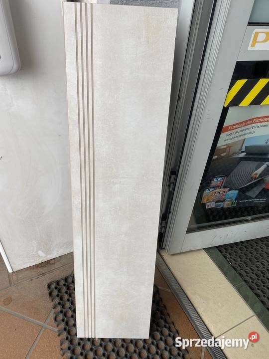 Stopnica gresowa 30x120 white silver Gres