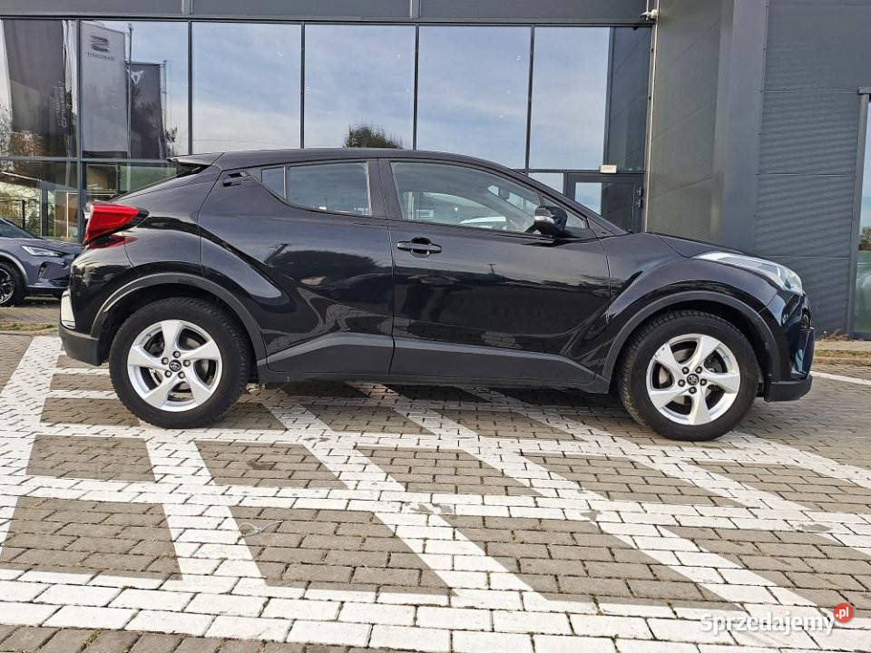 Toyota CHR 2017r Kamera PodgrzFotele Bezkluczyk sprzedam