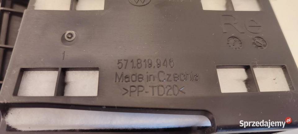 VW TAYRON KRATKA BAGAŻNIKA PRAWA 7N0819465F osobowe