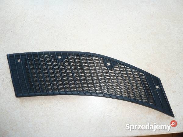 KRATKA WENTYLACYJNA Mercedes w123 prawy przód mazowieckie Leoncin