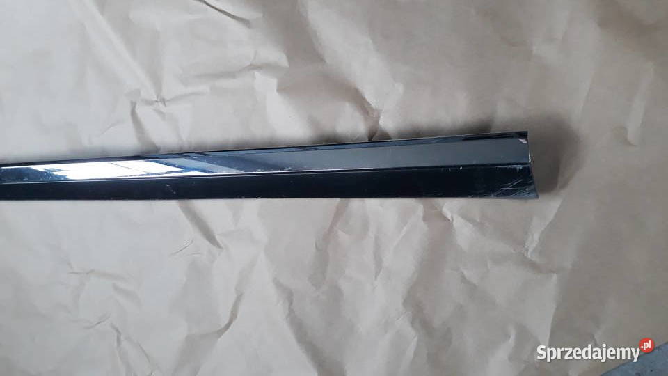VW Passat B8 listwa drzwi lewy przód Bukownica