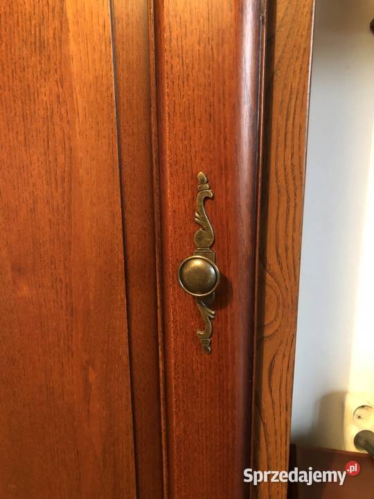 Szafa słupek kolor orzech pomorskie Gdańsk