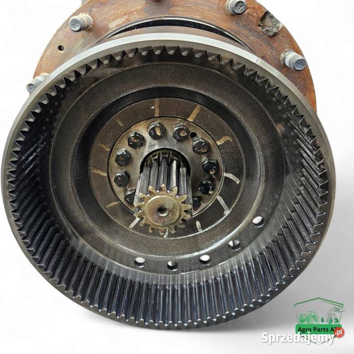 Zwolnica Reduktor CNH 87699713 87608518 Case IH Ciechanowiec
