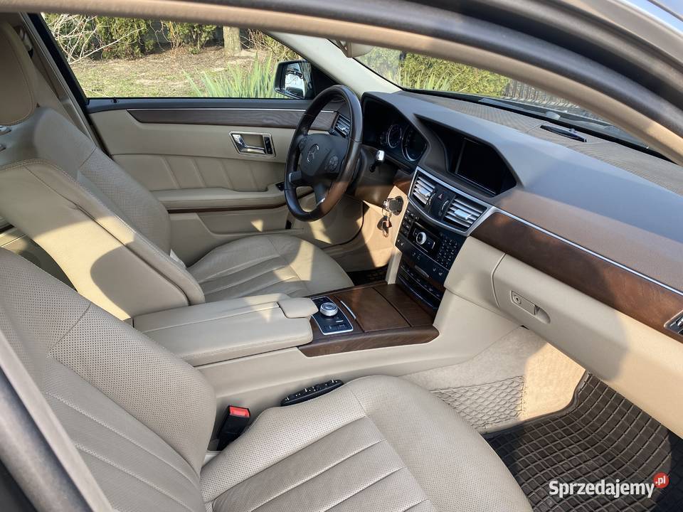 Mercedes w212 130tkm ELEGANCE 30cdi PIĘKNY Rogów