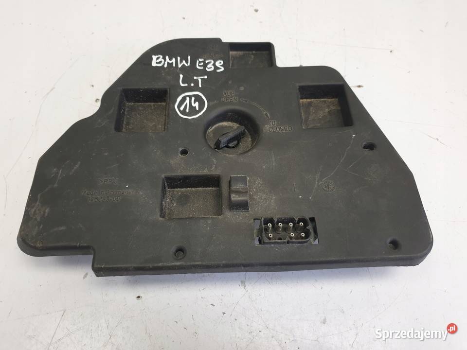 BMW E39 sedan WKŁAD TYLNEJ LAMPY Lewy tył Chełm