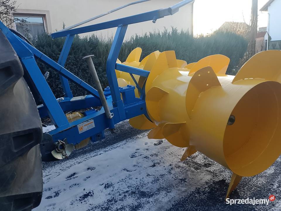 Równiarkarozgarniacz do pryzm Reck hydrauliczny