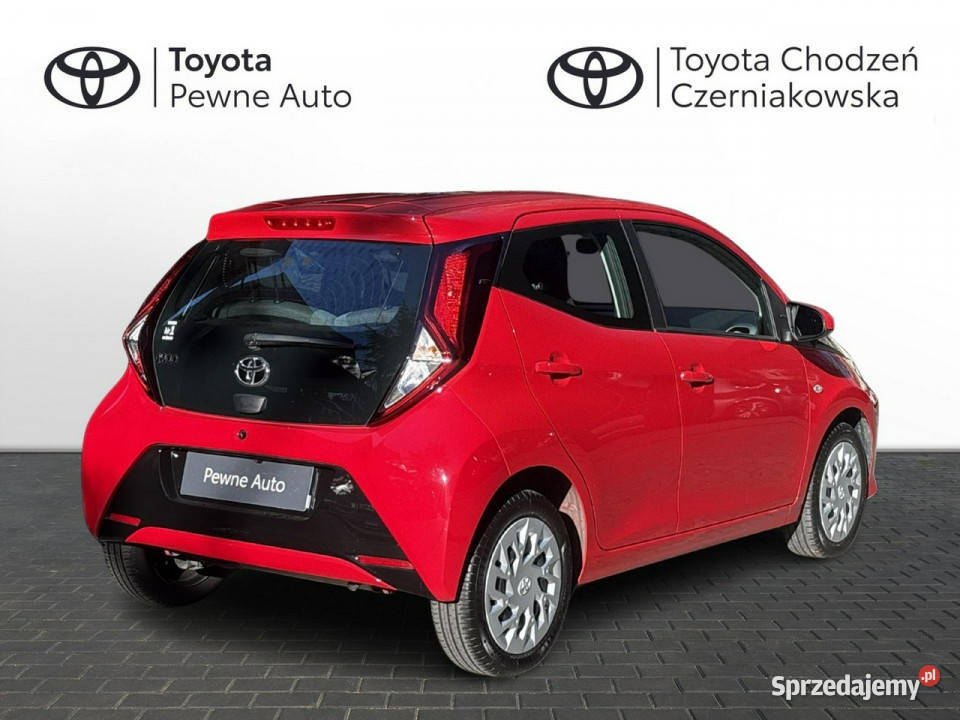 Toyota Aygo 10 VVTi 72 XPLAY TECH salon Polska Warszawa