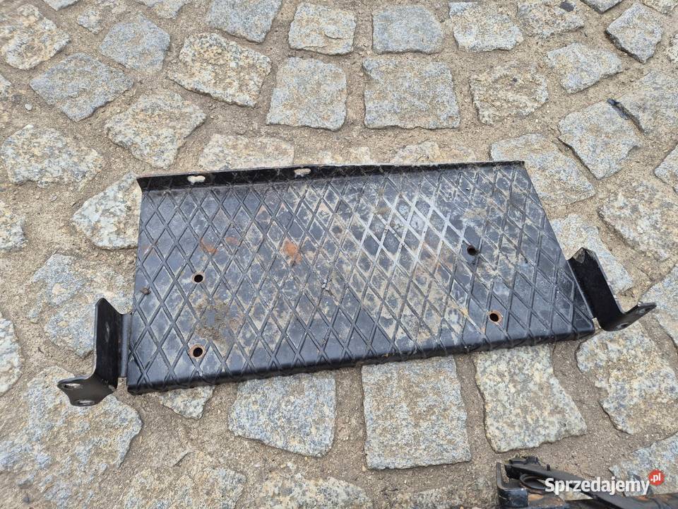 Podest Ursus C330 stopień pomost komplet PL Części i osprzęt rolniczy małopolskie Bucze