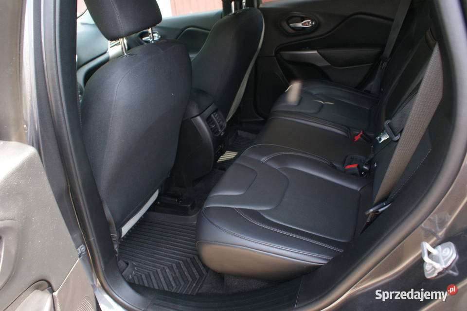 Jeep Cherokee 32 V6Gaz 4X4 Limited Możliwa benzyna+LPG sprzedam