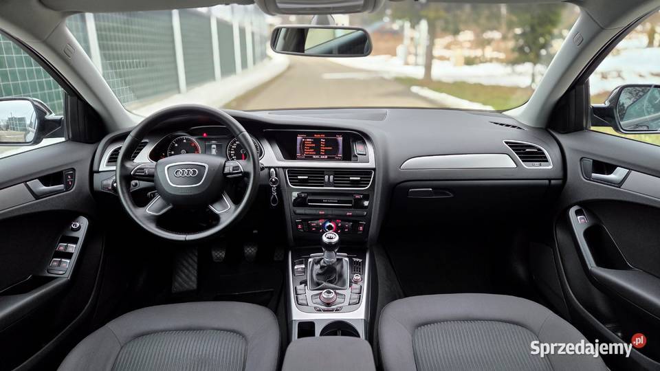 AUDI A4 B8 20TDI CR 150 2013r LIFT NAVI światła do jazdy dziennej sprzedam