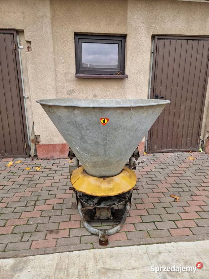 Rozsiewacz Nawozu Agromet Brzeg N012 Lejek Żelechów