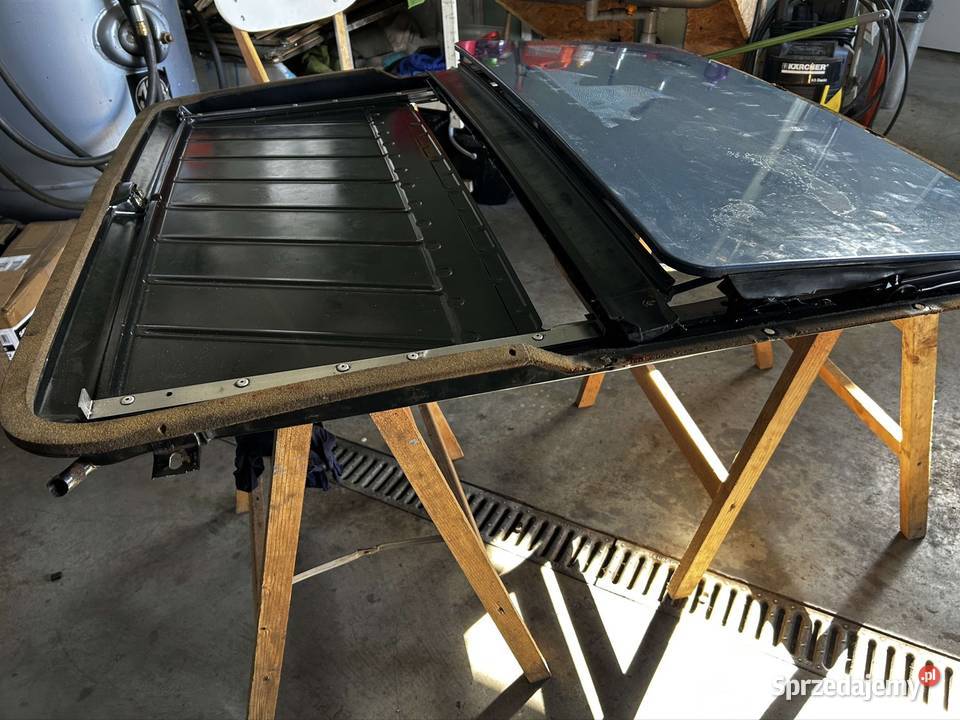 MERCEDESA SEC C126 osobowe Koleczkowo